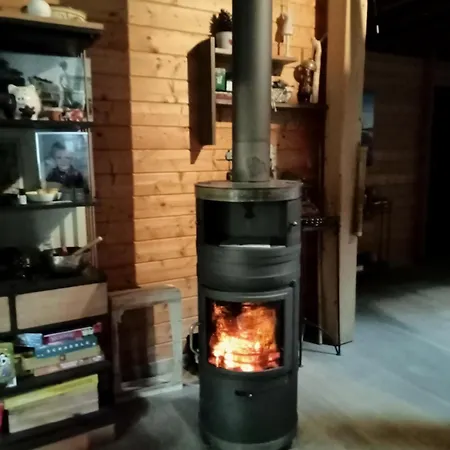 Parentale Dans Maison En Bois Calme - Frigo, Vue Jardin Alloggio in famiglia Carcans